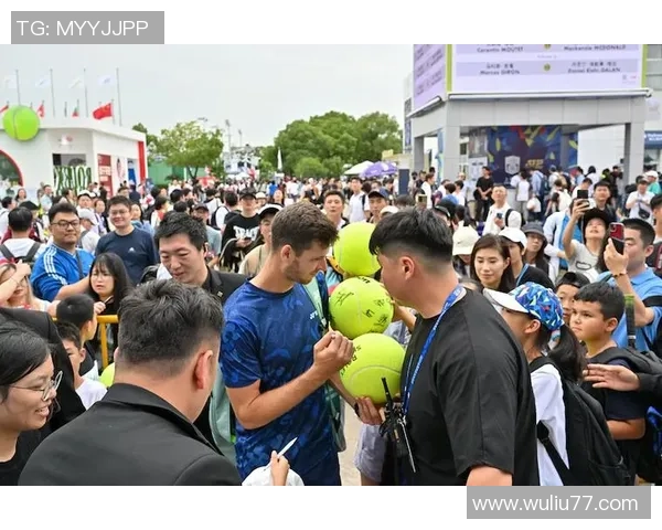 上海网球队比赛经验引发热议球迷对表现和战术的不同看法